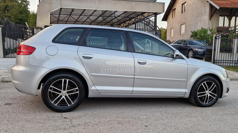 Audi A3 1.6 TDI IZUZEETAN