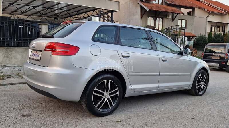 Audi A3 1.6 TDI IZUZEETAN