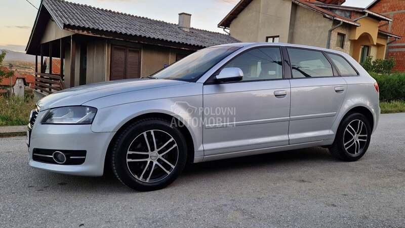 Audi A3 1.6 TDI IZUZEETAN