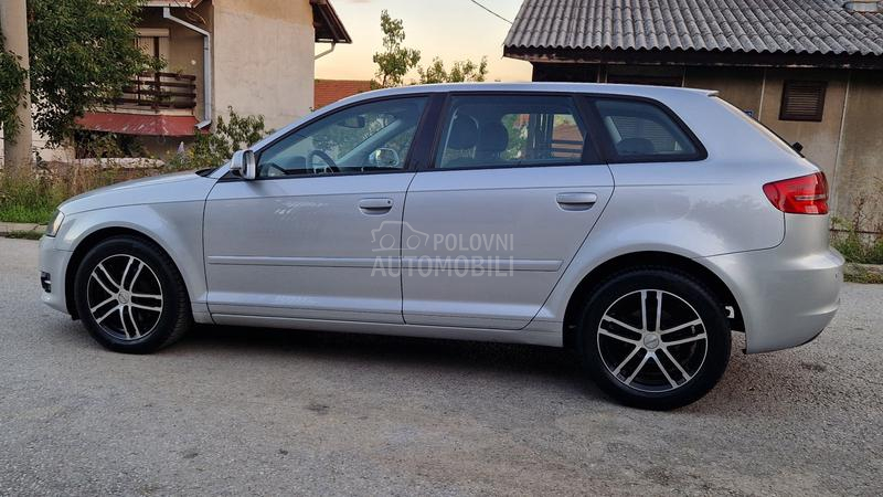 Audi A3 1.6 TDI IZUZEETAN