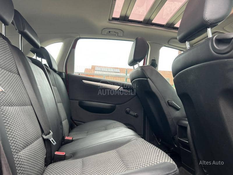 Mercedes Benz B 200 CDI P.A.N.O.R.A.M.A