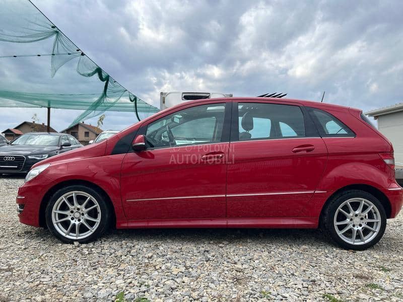 Mercedes Benz B 200 CDI P.A.N.O.R.A.M.A