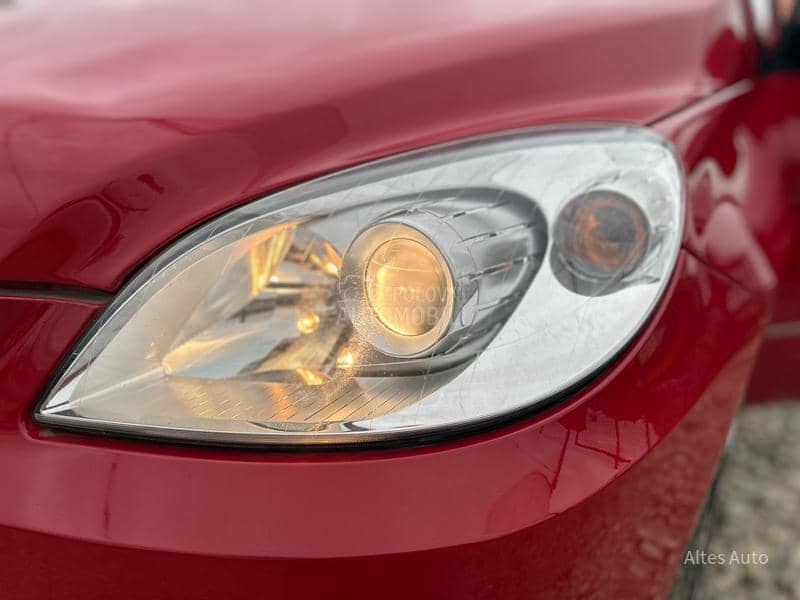 Mercedes Benz B 200 CDI P.A.N.O.R.A.M.A