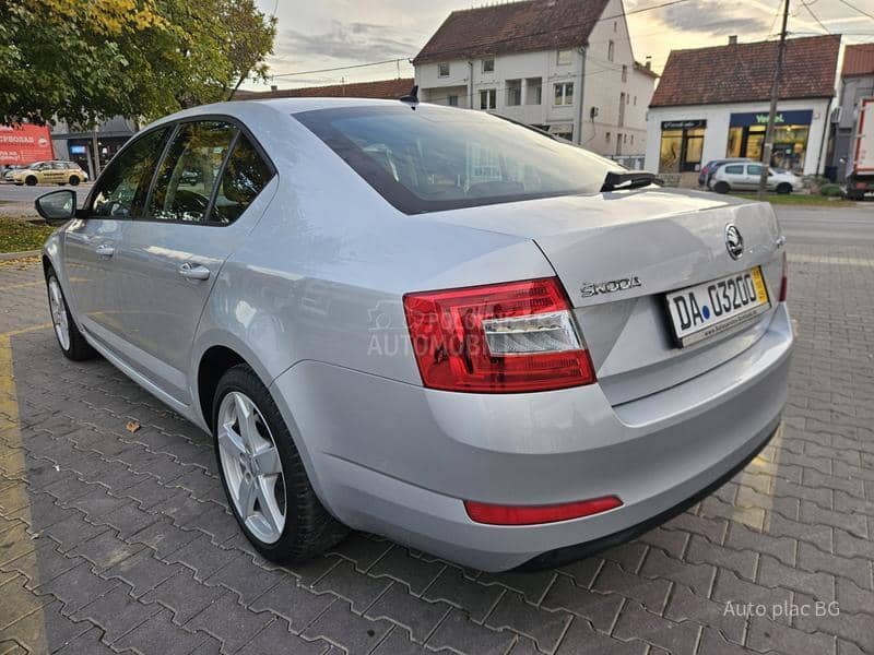 Škoda Octavia 1.6tdi AMBITION