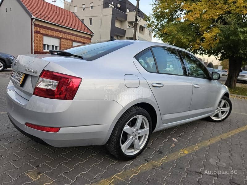Škoda Octavia 1.6tdi AMBITION