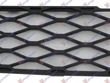 RESETKA PREDNJEG BRANIKA za Mercedes Benz R Klasa od 2006. do 2010. god.