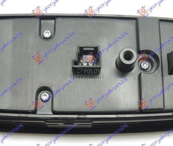 PREKIDAC U PREDNJIM VRATIMA CR