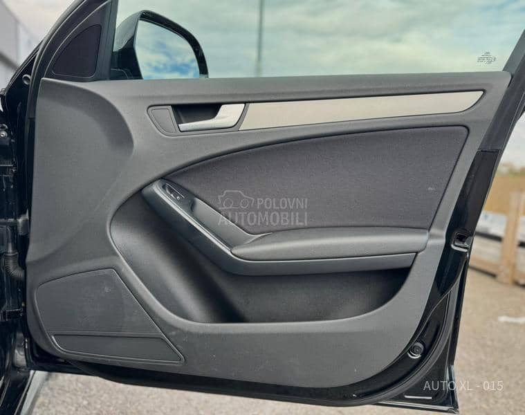 Audi A4 2.0TDI / ŠIBER / XEN