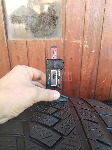 Continental 245/45 R19 Zimska