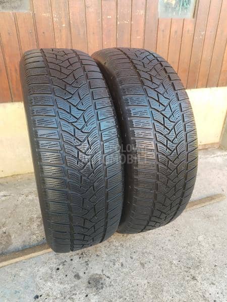 Dunlop 215/65 R16 Zimska