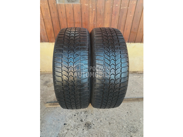 Debica 215/60 R16 Zimska