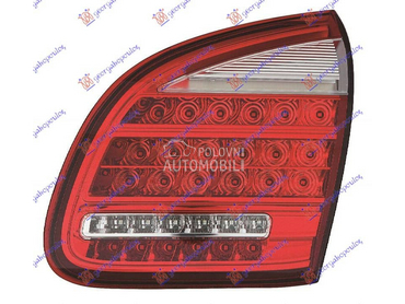 STOP LAMPA UNUTRASNJA Desno za Porsche Cayenne od 2010. do 2015. god.