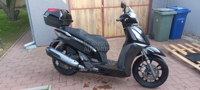 Kymco People 300 GT