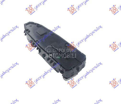 PREKIDAC U PREDNJIM VRATIMA (4