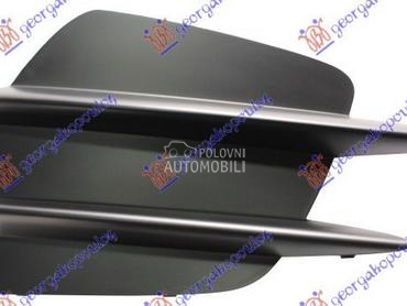 RESETKA PREDNJEG BRANIKA UNUTR za Mercedes Benz C Klasa od 2018. do 2021. god.