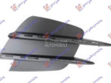 RESETKA PREDNJEG BRANIKA UNUTR za Mercedes Benz C Klasa od 2018. do 2021. god.