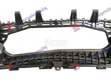 SINA ZADNJEG BRANIKA PLASTICNA za Mercedes Benz C Klasa od 2021. do 2025. god.