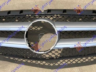 PVC MASKA CRNA (LAJSNE SREBRNE za Mercedes Benz B Klasa od 2014. do 2019. god.