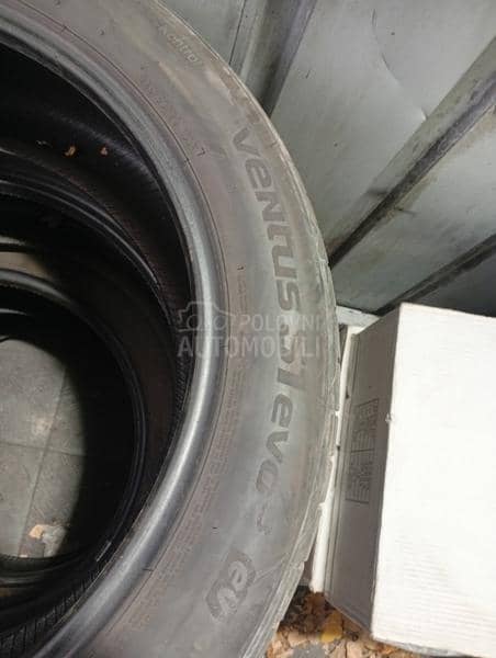 Hankook 235/50 R20 Letnja