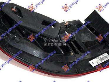 STOP LAMPA SPOLJASNJA CELA LED za Mercedes Benz E Klasa od 2013. do 2016. god.