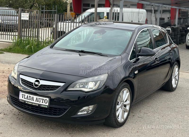 Opel Astra J 1.7 CDTI COSMO