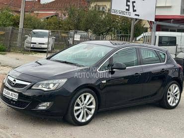 Opel Astra J 1.7 CDTI COSMO