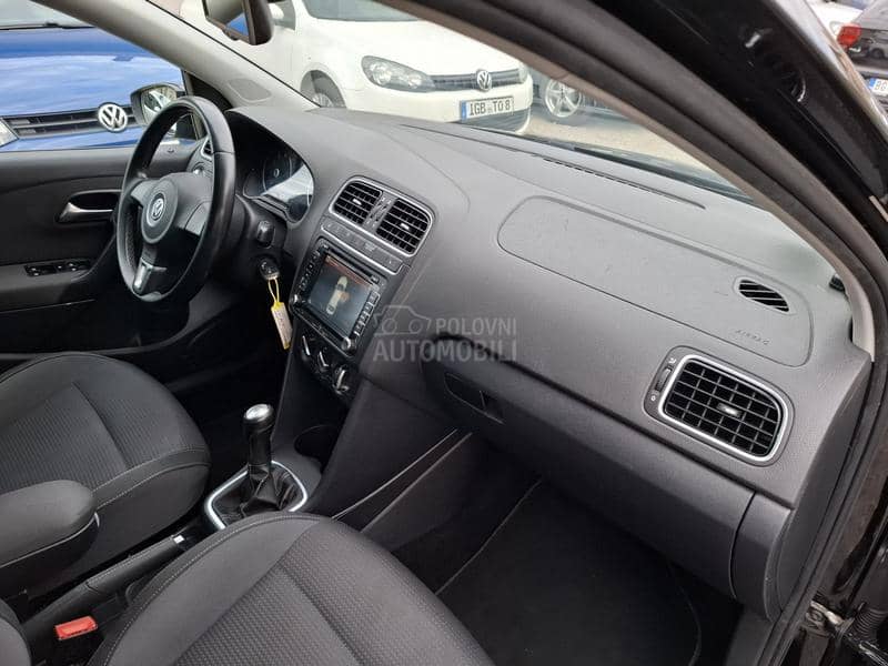 Volkswagen Polo 1.2b nav team 6R