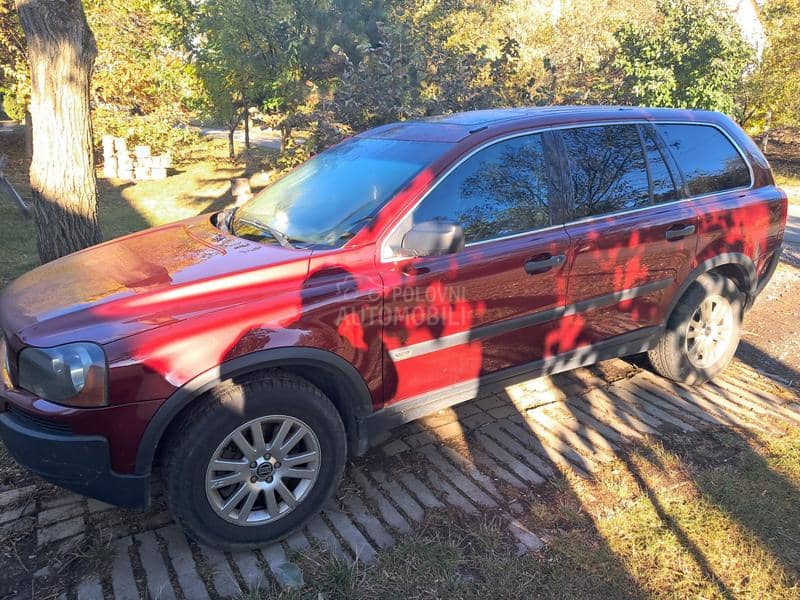 Volvo XC90 