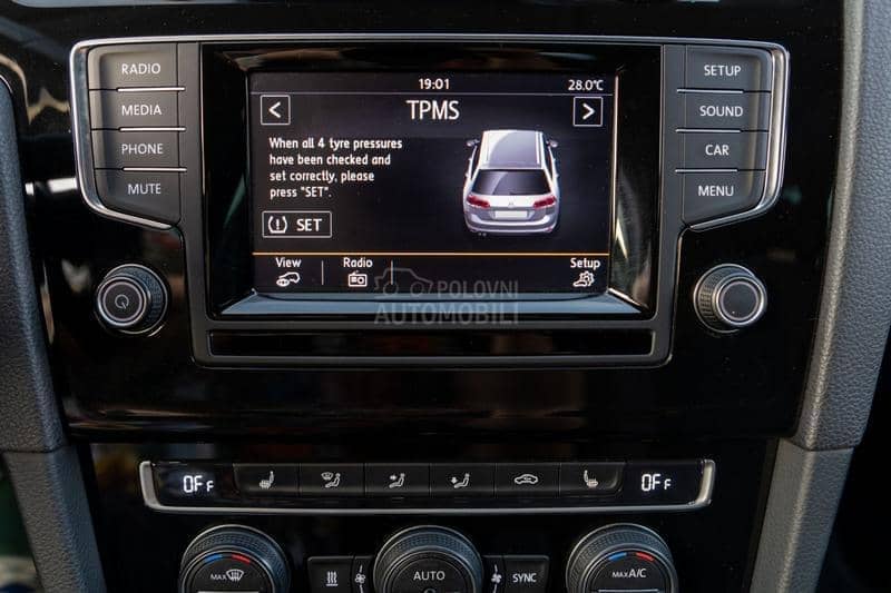 Volkswagen Golf 7 1.6TDI/HIGHLINE