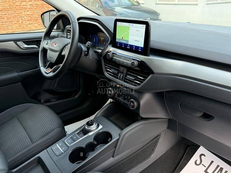 Ford Kuga 1.5 AUT TITANIUM