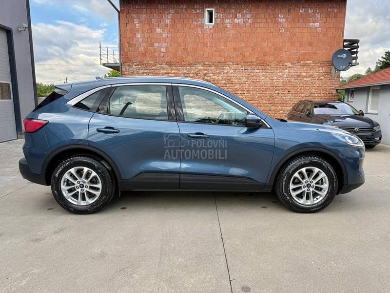 Ford Kuga 1.5 AUT TITANIUM