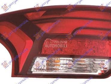 STOP LAMPA SPOLJASNJA Levo za Mitsubishi Outlander od 2016. do 2020. god.