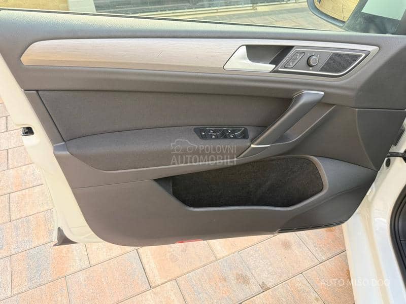 Volkswagen Golf Sportsvan 2,0 TDI