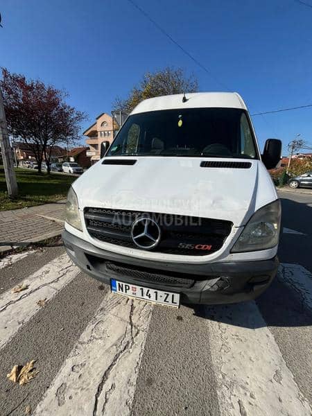 Mercedes Benz Sprinter 515