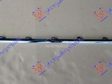 LAJSNA PLASTICNE SAJTNE PREDNJ za Mercedes Benz E Klasa od 2016. do 2020. god.