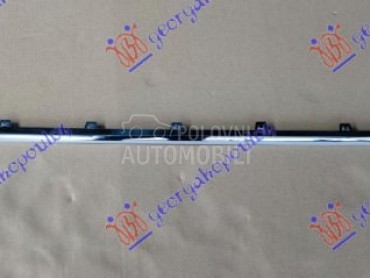 LAJSNA PLASTICNE SAJTNE PREDNJ za Mercedes Benz E Klasa od 2020. do 2023. god.