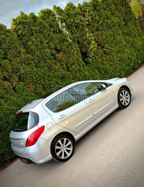 Peugeot 308 ALLURE LED PANO CH