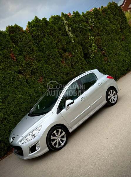 Peugeot 308 ALLURE LED PANO CH