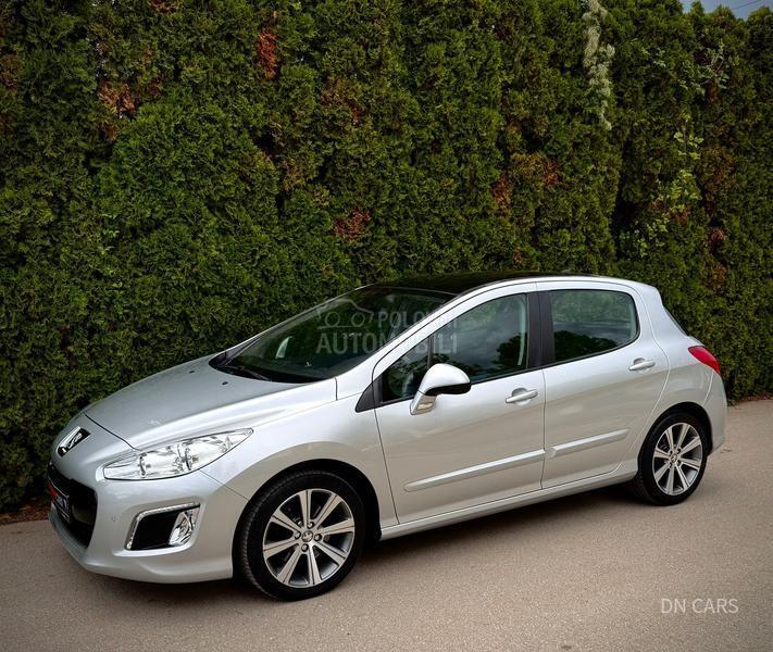 Peugeot 308 ALLURE LED PANO CH