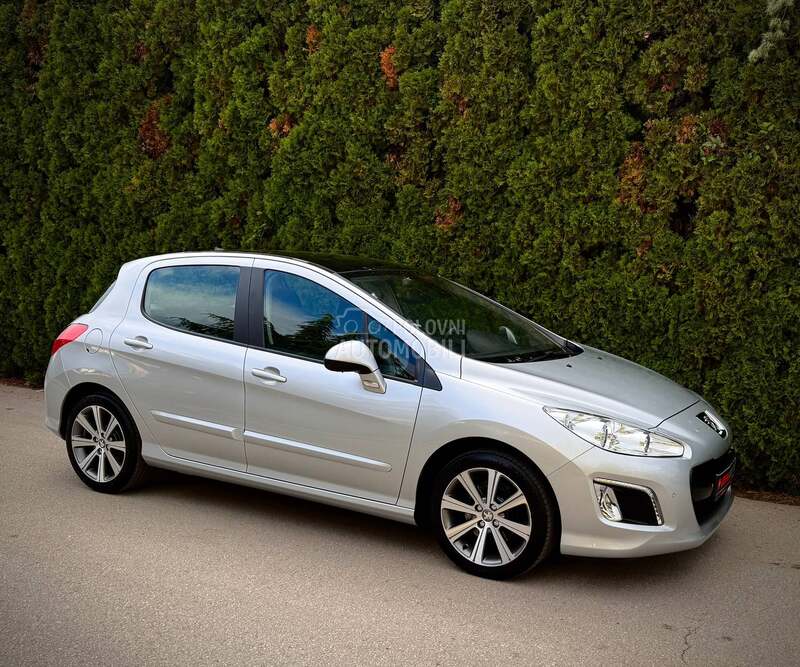 Peugeot 308 ALLURE LED PANO CH