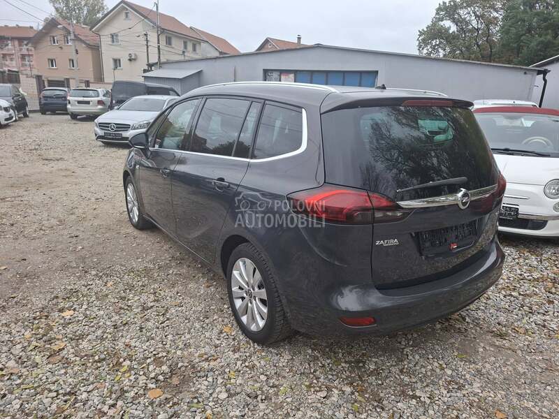 Opel Zafira 2.0cdti