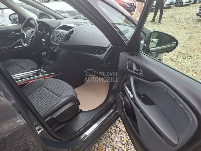 Opel Zafira 2.0cdti