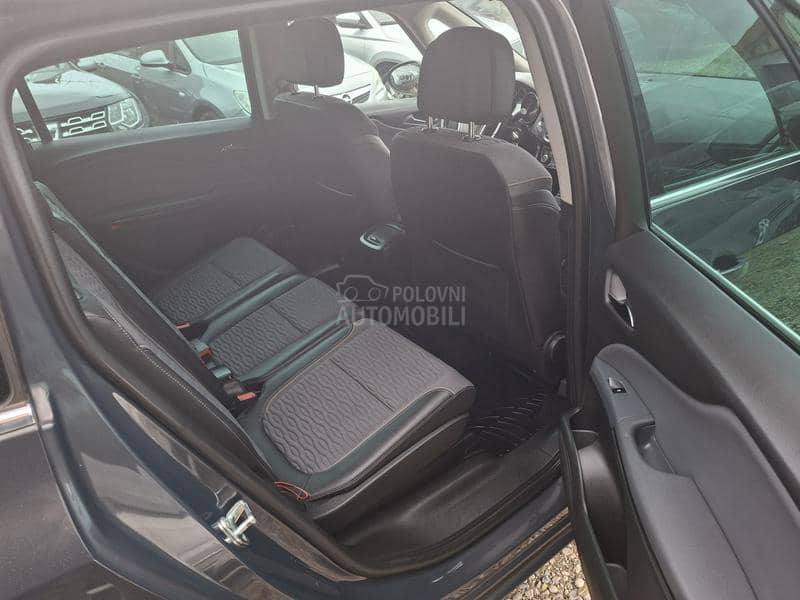 Opel Zafira 2.0cdti