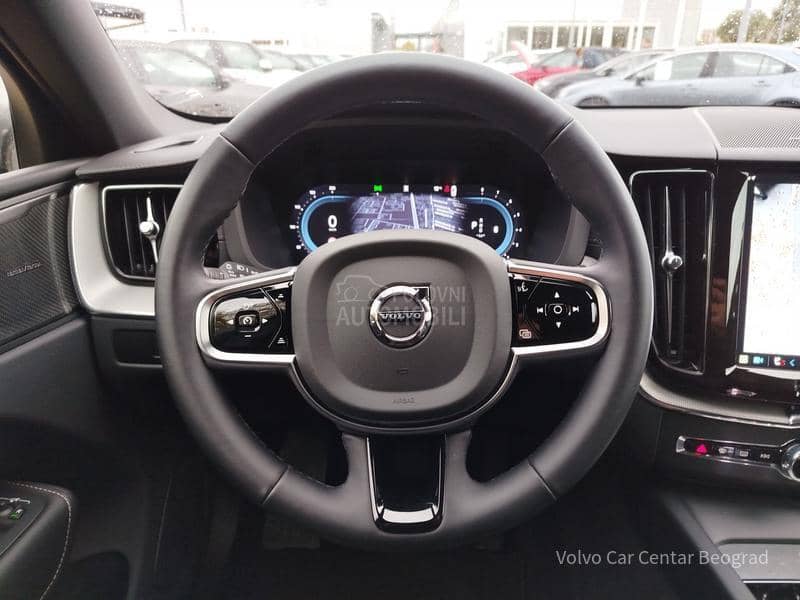 Volvo XC60 B5 AWD ULTRA BLACK