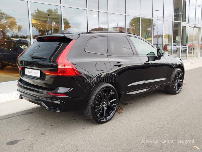 Volvo XC60 B5 AWD ULTRA BLACK