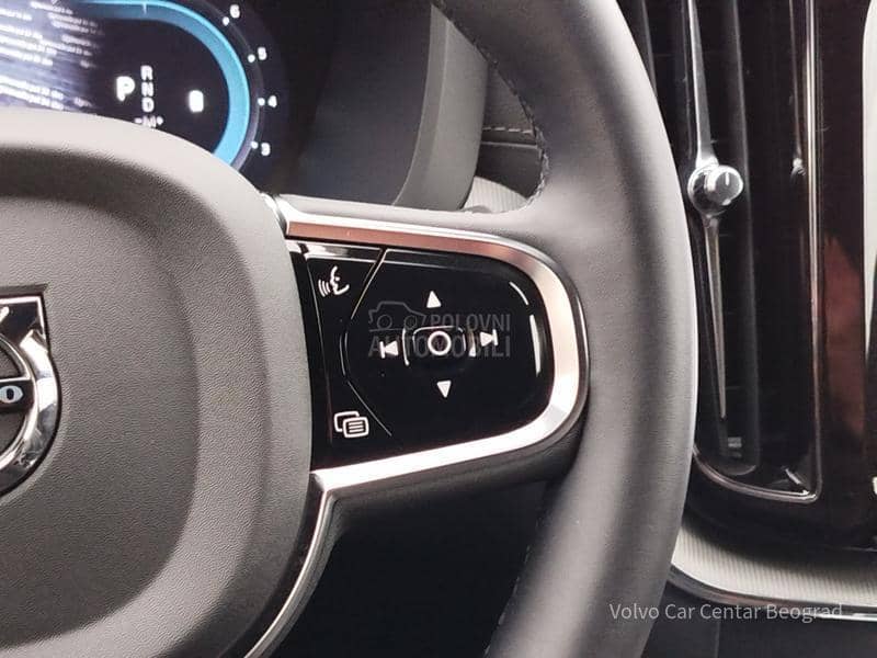 Volvo XC60 B5 AWD ULTRA BLACK