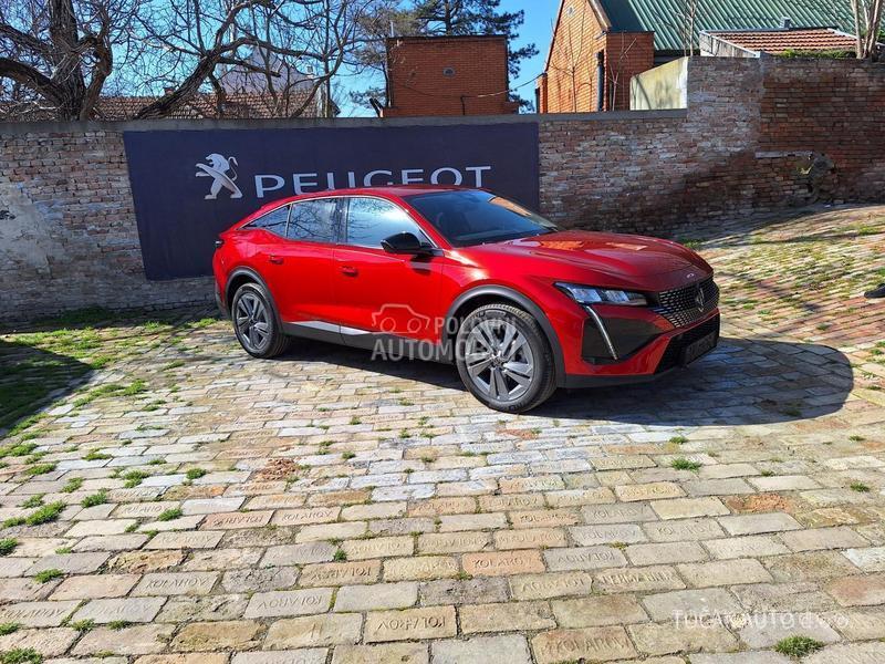 Peugeot 408 GT 1.6E 215