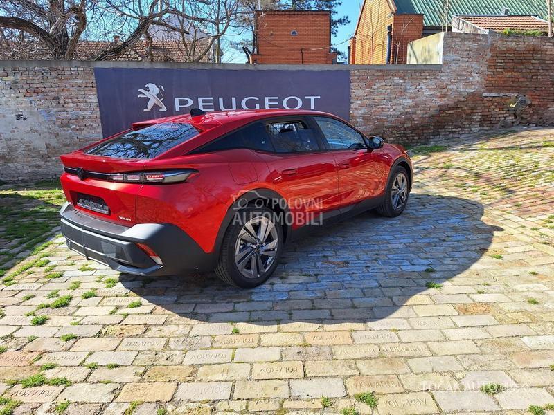 Peugeot 408 GT 1.6E 215