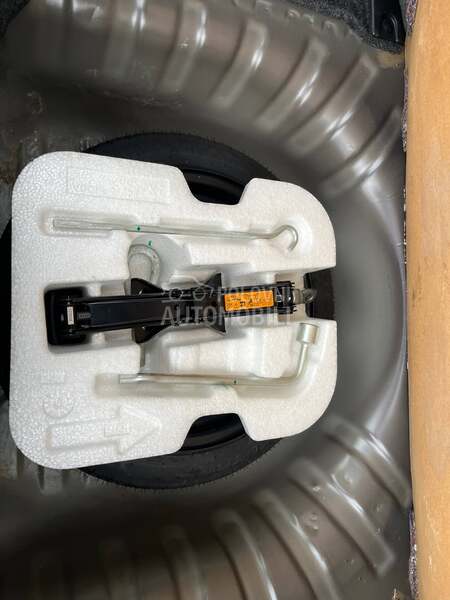 Nissan Micra 1.2 Švajcarac