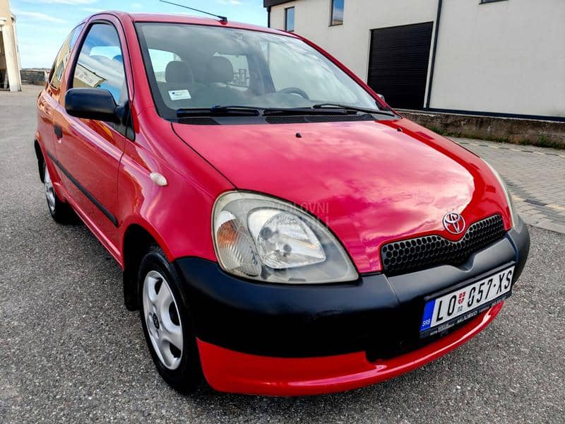 Toyota Yaris 1.0VVTI TEK. REG.